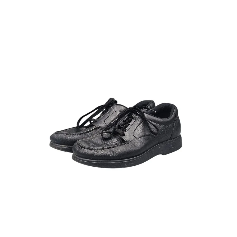 SAS support moccasin their